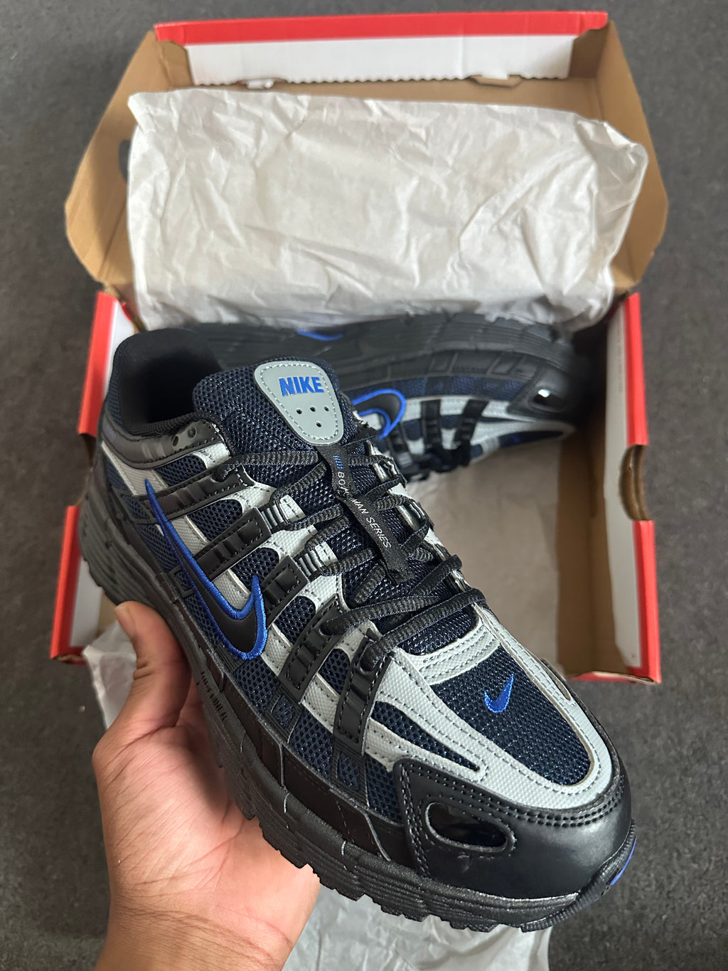P6k black/blue